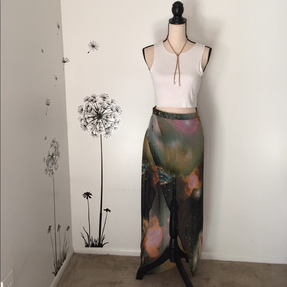 TULIP SKIRT GALAXY PRINT.